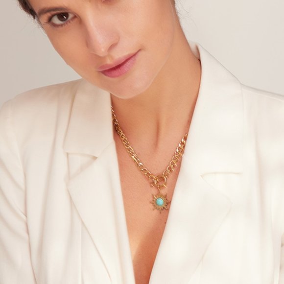 SALE!!  18K gold Sun Flower Pendant Necklace Stainless Steel - Picture 4 of 7